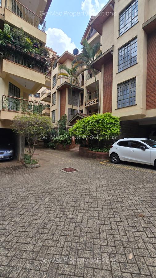 Studio Apartment with En Suite at Kunde Road - 1