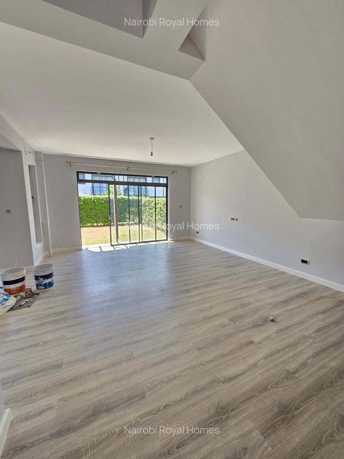 4 Bed Townhouse with En Suite at Five-Star Paradise - 9