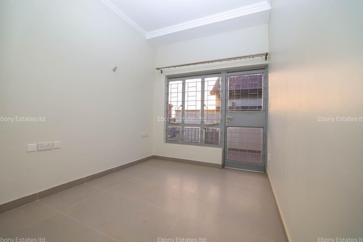 5 Bed Townhouse with En Suite at Enkasiti Kimalat - 11