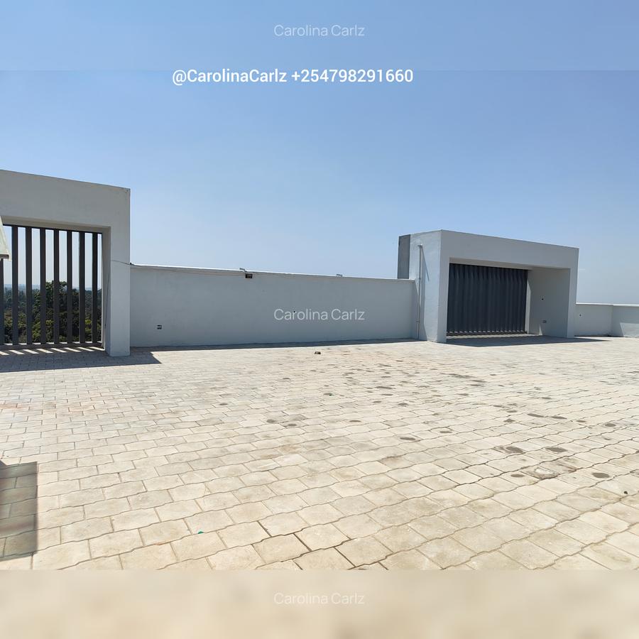 2 Bed Apartment with En Suite at General Mathenge Rd Off Peponi Road - 18