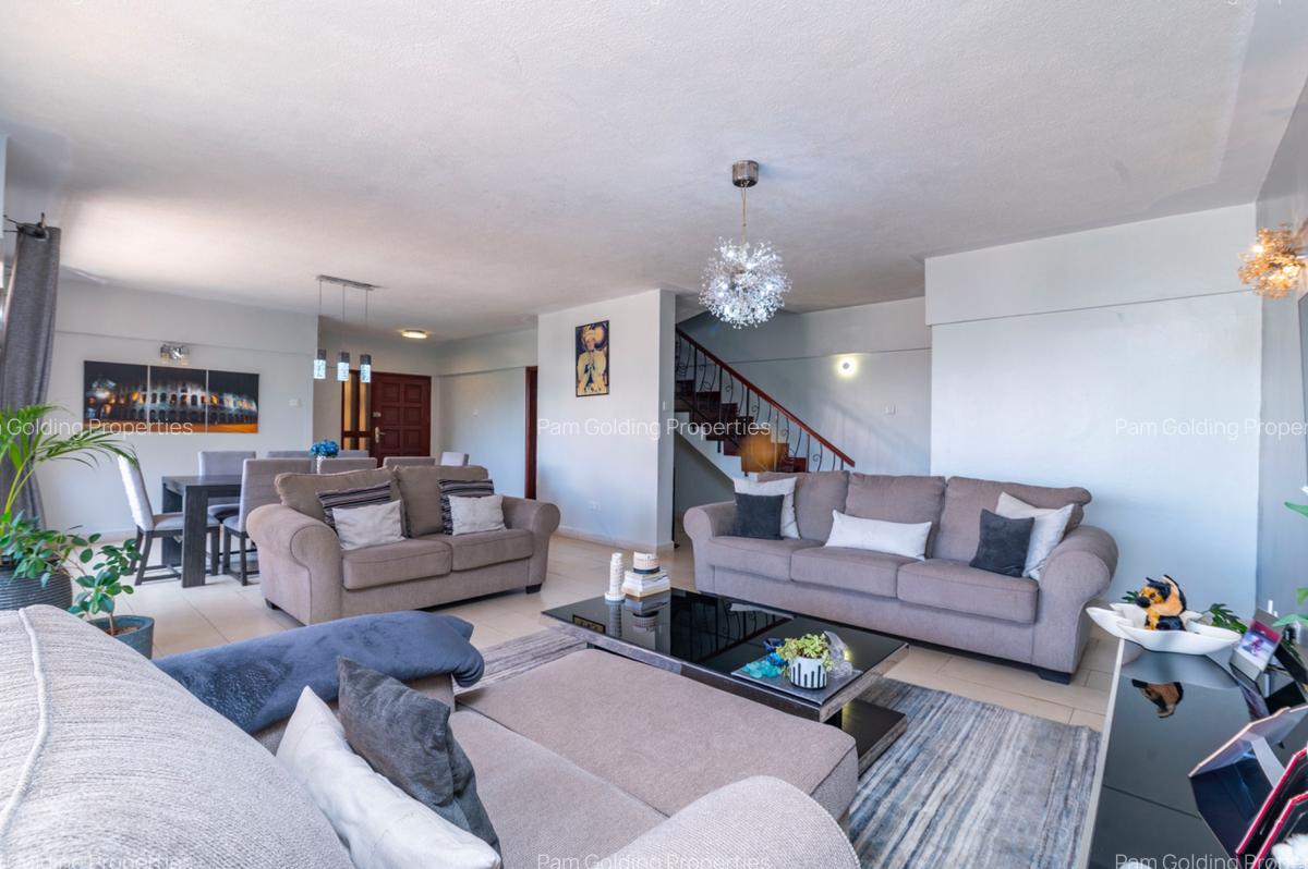 4 Bed Apartment with En Suite at Off East Church Road - 6