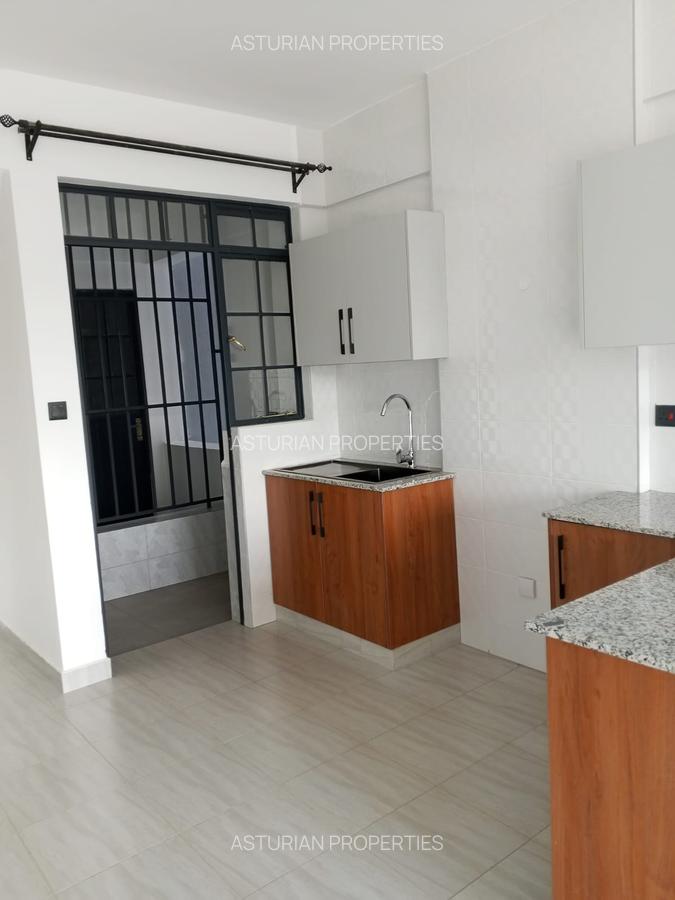 2 Bed Apartment with En Suite in Kitisuru - 2