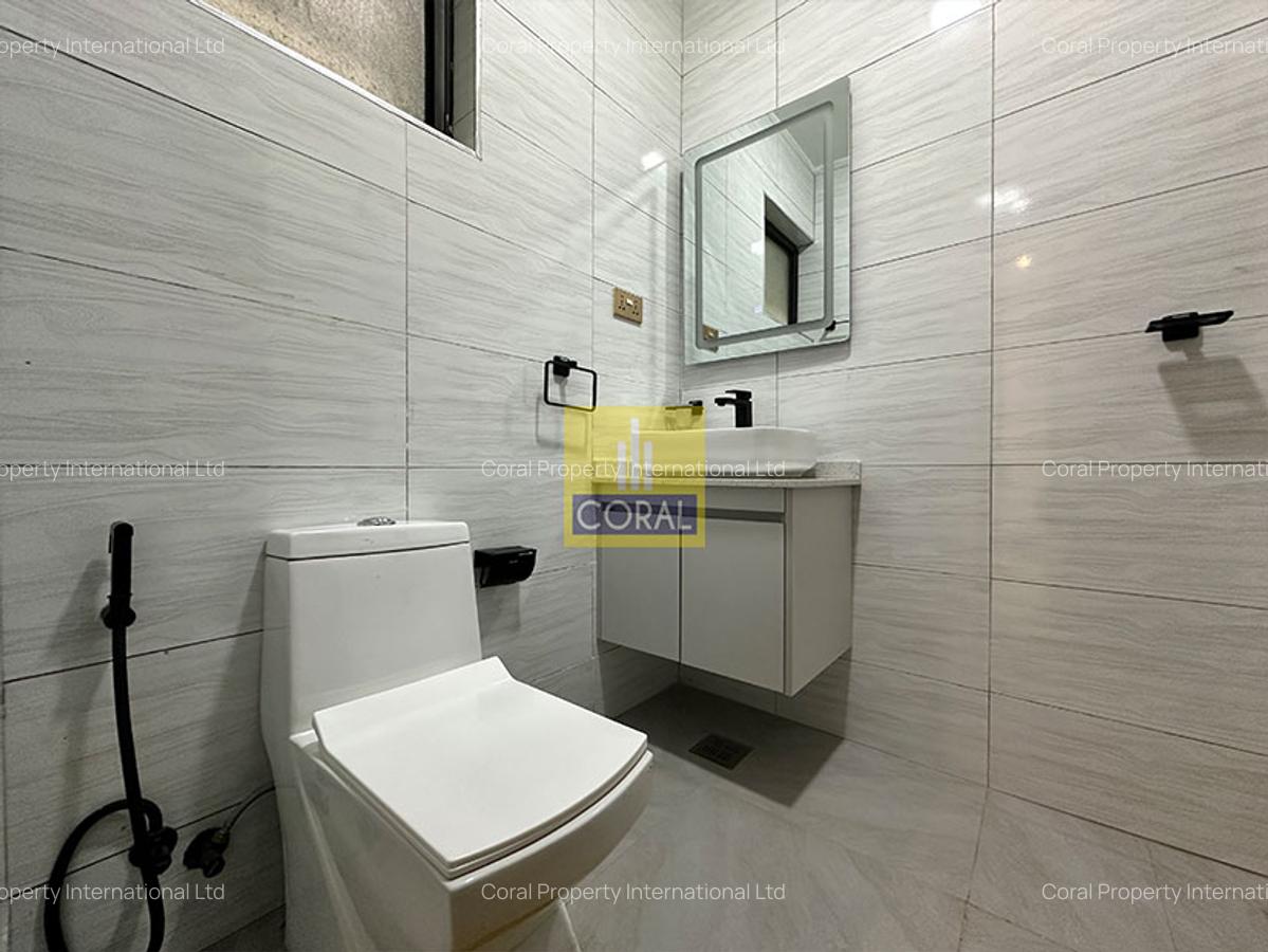 3 Bed Apartment in Parklands - 10