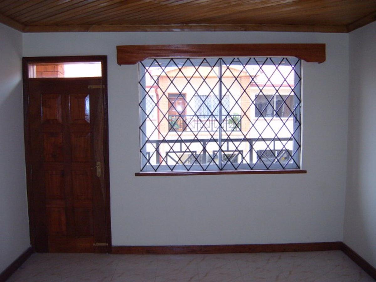 4 Bed Townhouse with En Suite in Kileleshwa - 9