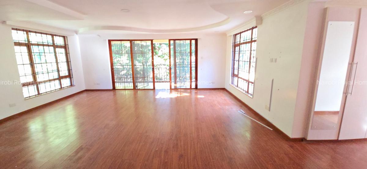 4 Bed House with En Suite at Off Mimosa Road - 14