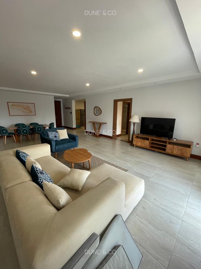 Serviced 3 Bed Apartment with En Suite in Westlands Area - 3