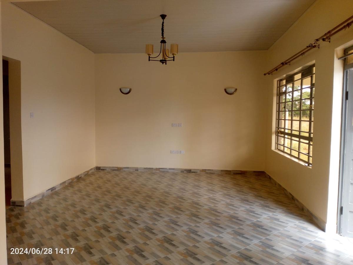 3 Bed House with Garden at Acacia - 9