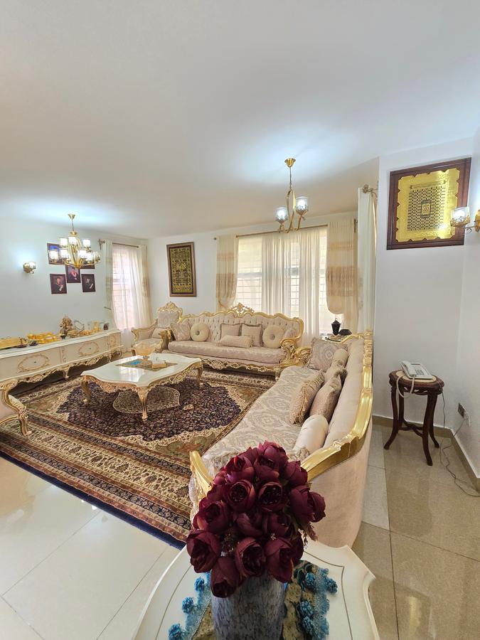 6 Bed Townhouse with En Suite at James Gichuru - 9