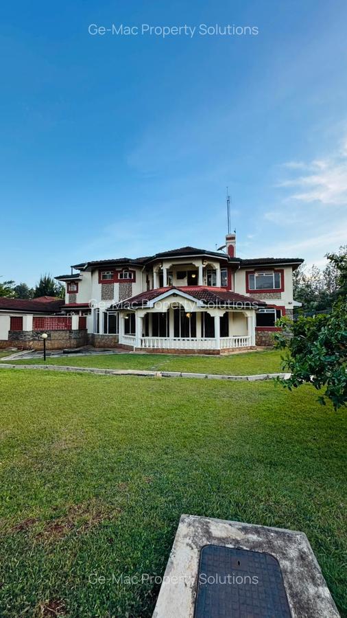 5 Bed House with En Suite in Runda - 1