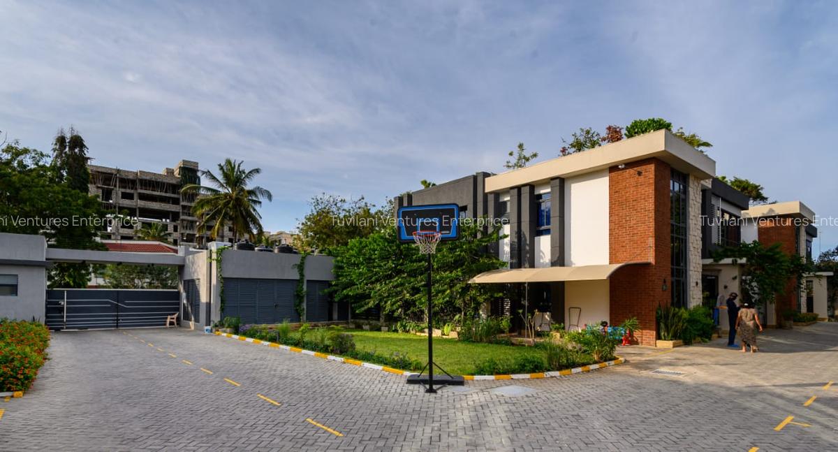 4 Bed Villa with En Suite at Nyali Mombasa - 19