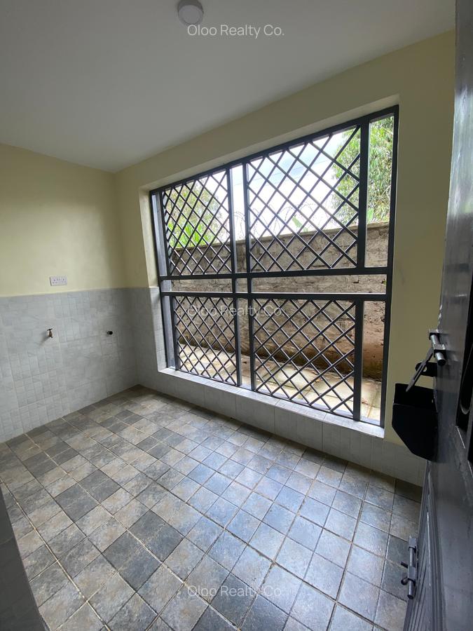 2 Bed Apartment with Borehole at Kabiria Rd - 2