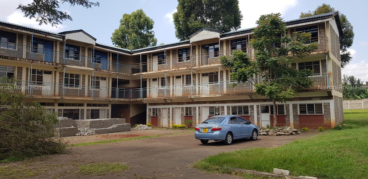 Commercial Property with Backup Generator at Close To Braeburn Garden Estate - 8