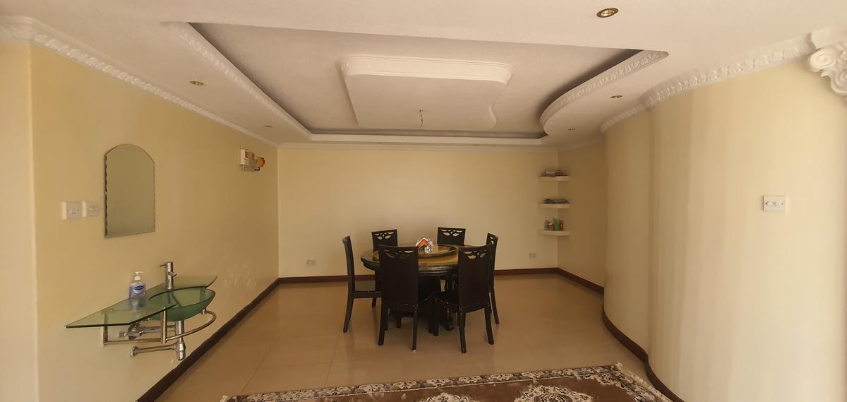 5 Bed Townhouse with En Suite at Westlands - 8