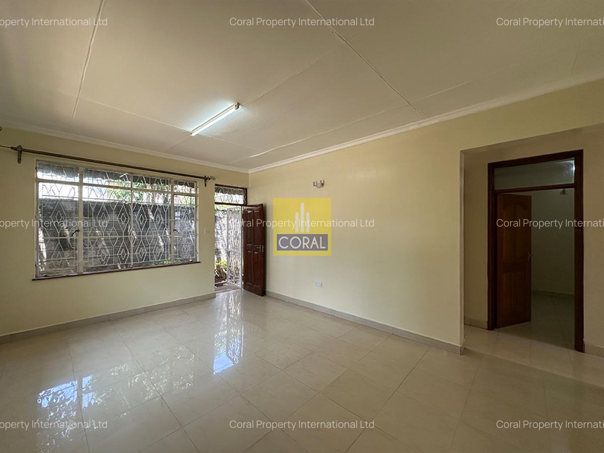 2 Bed Townhouse in Brookside - 1