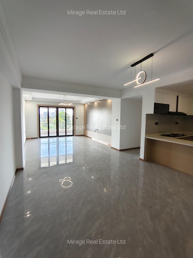 3 Bed Apartment with En Suite in Riverside - 19