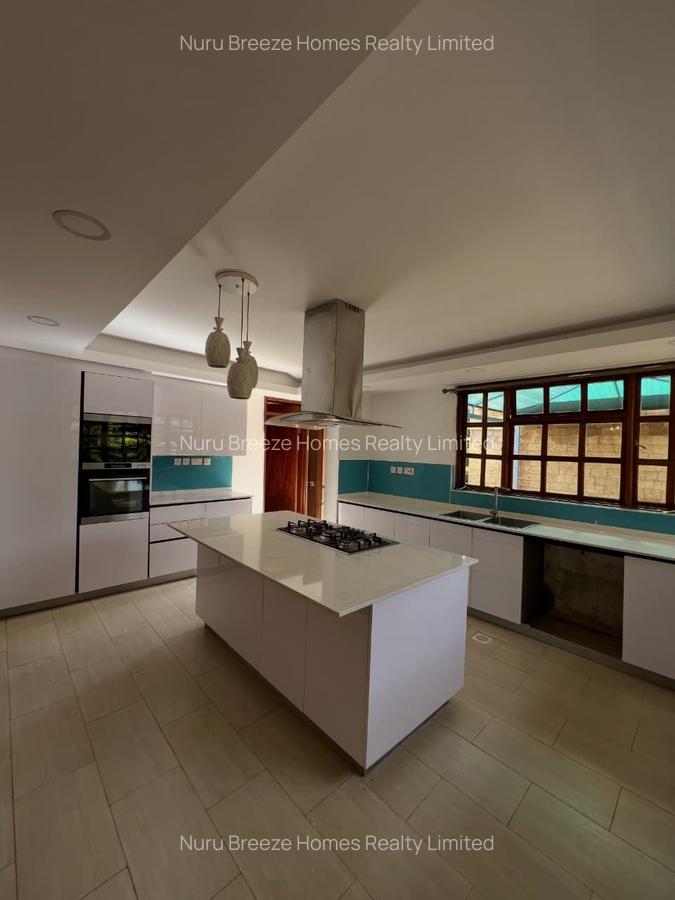 4 Bed House with En Suite in Runda - 7