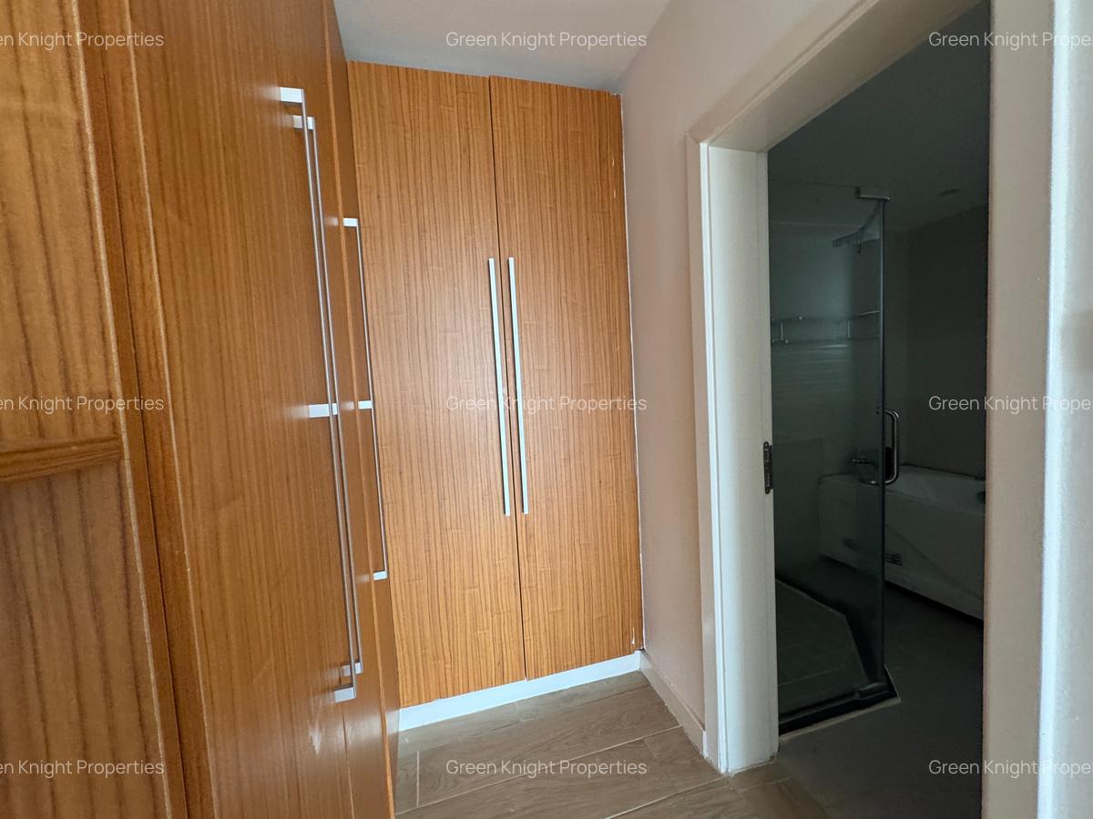 Serviced 4 Bed Apartment with En Suite in Kileleshwa - 6