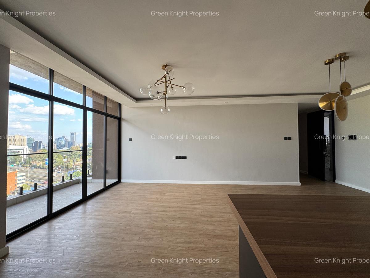 Serviced 3 Bed Apartment with En Suite in Westlands Area - 8