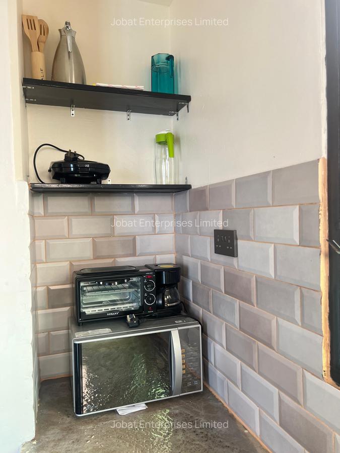 Furnished 2 Bed Apartment with En Suite at Malindi Road - 3