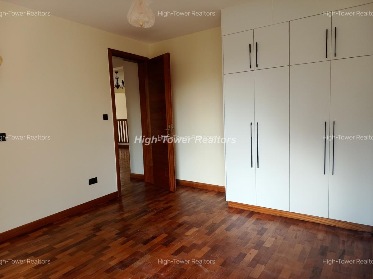 4 Bed Townhouse with En Suite in Karen - 16