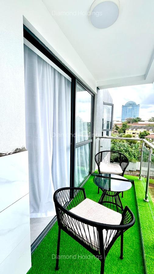 Serviced 1 Bed Apartment with En Suite at Westland - 8