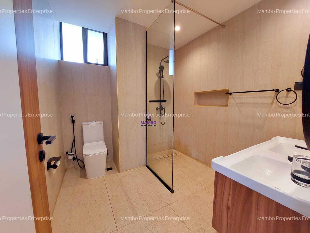 3 Bed Apartment with En Suite at Brookside Drive - 16