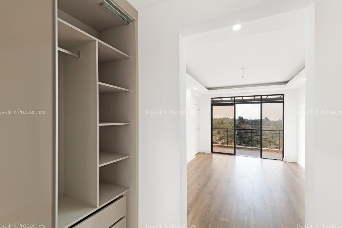 4 Bed Townhouse with En Suite at Loresho Ridge - 8