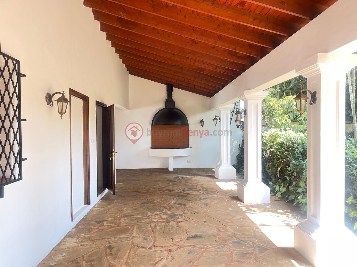4 Bed Villa with En Suite in Thigiri - 14