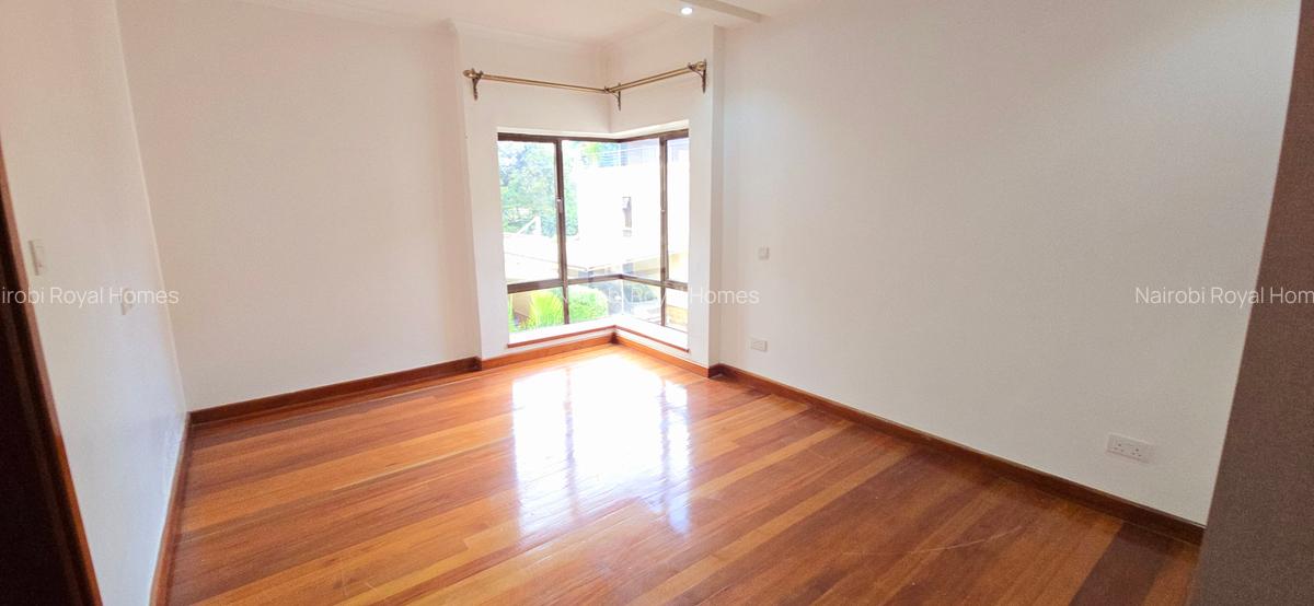 5 Bed Townhouse with Staff Quarters at Lavington Green - 19