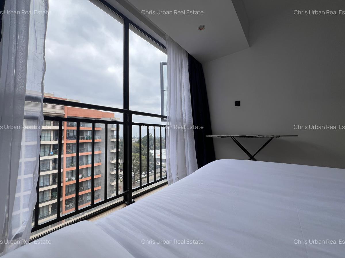 Serviced 2 Bed Apartment with En Suite at Junction Mall - 16