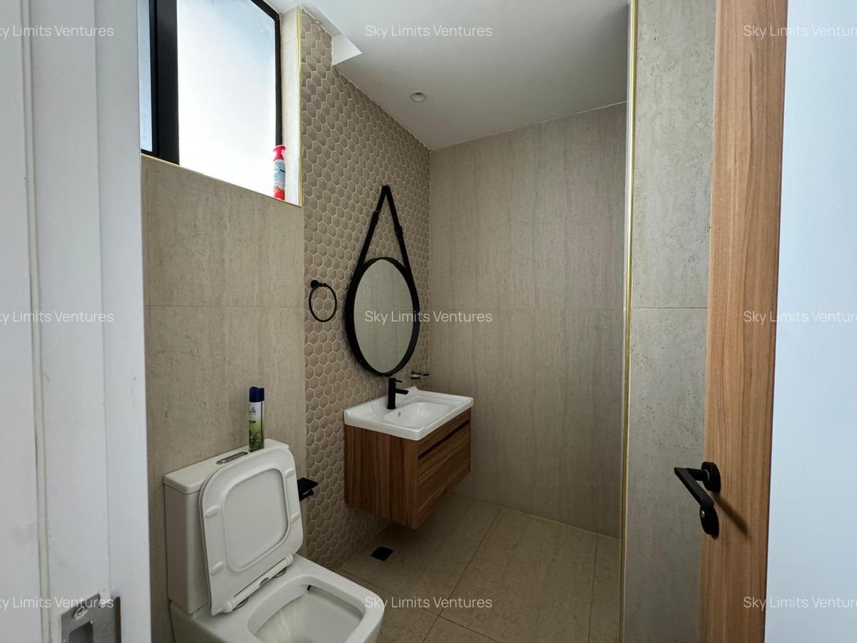 3 Bed Apartment with En Suite at Brookside Drive - 14