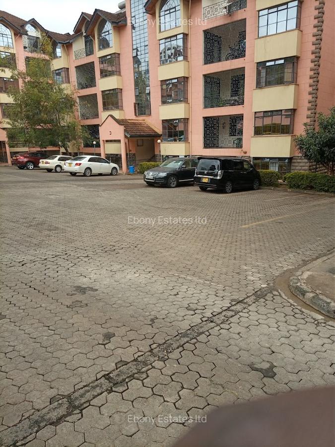 3 Bed Apartment with Parking in Kilimani - 17