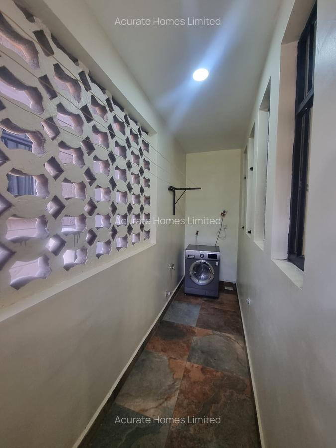 Serviced 1 Bed Apartment with En Suite at 83 Convent Drive - 7