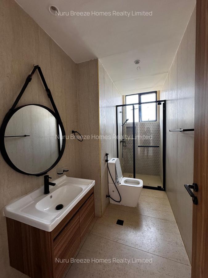 2 Bed Apartment with En Suite in Brookside - 9