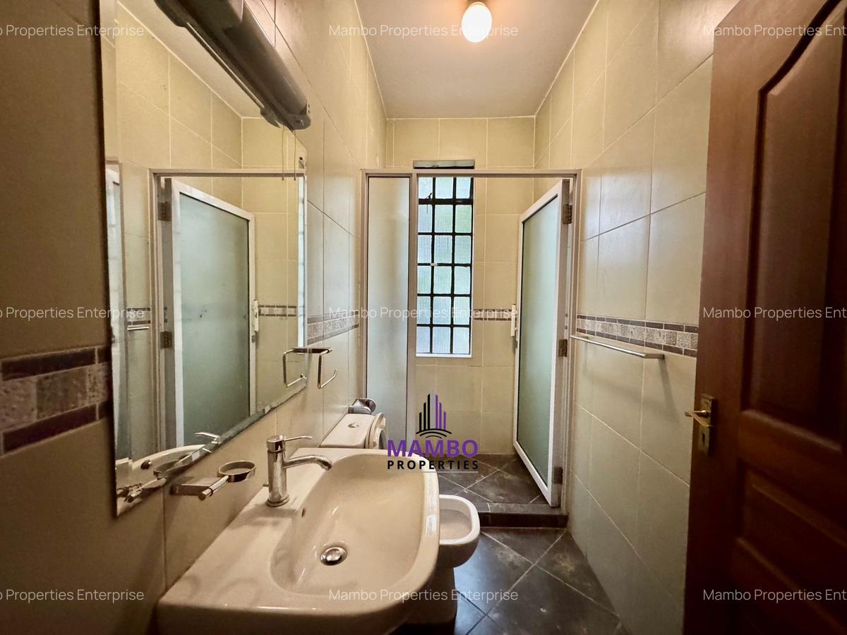4 Bed House with En Suite at Off Muthaiga Rd - 17