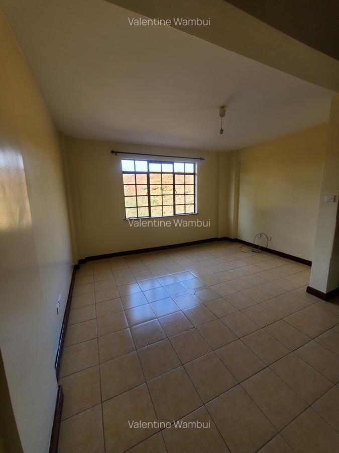 2 Bed Apartment with Borehole in Highrise - 6
