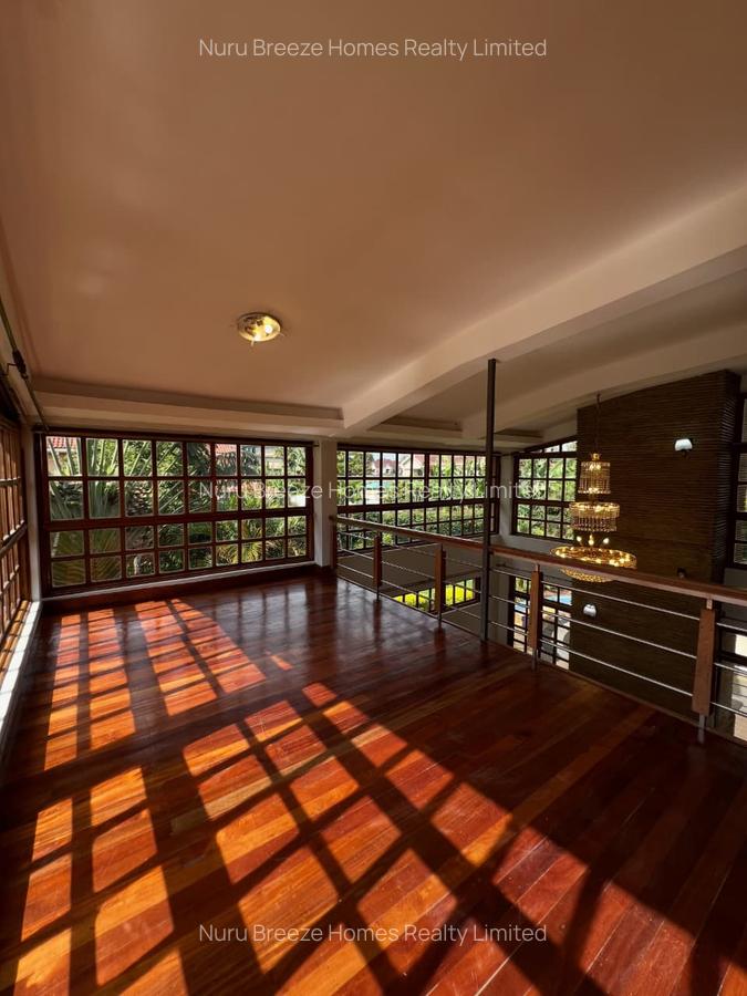 4 Bed House with En Suite in Runda - 7