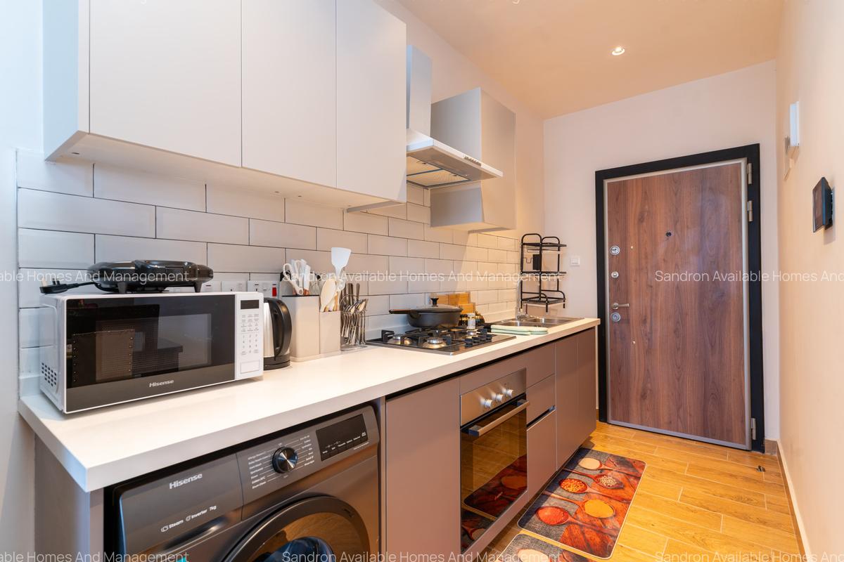 1 Bed Apartment with En Suite in Kilimani - 14