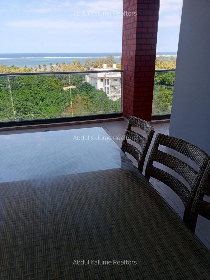 Serviced 3 Bed Apartment with En Suite at Shanzu - 7