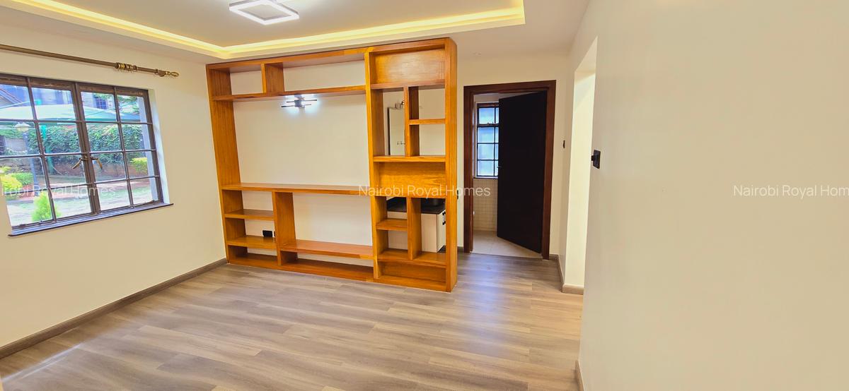 5 Bed Townhouse with En Suite at Lavington Green - 15