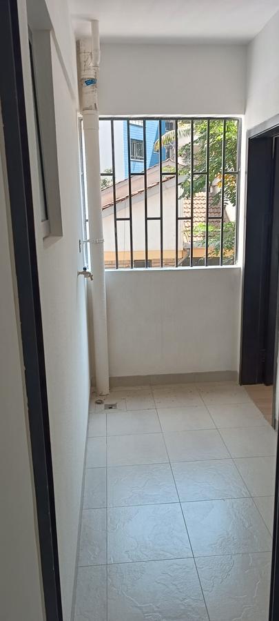 3 Bed Apartment with En Suite in Westlands Area - 6