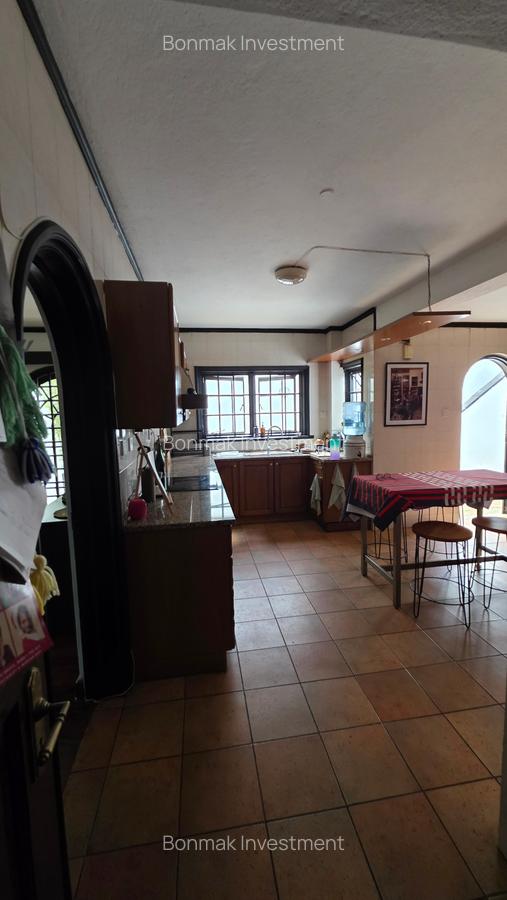 4 Bed Townhouse with En Suite at Riverside Drive. - 18