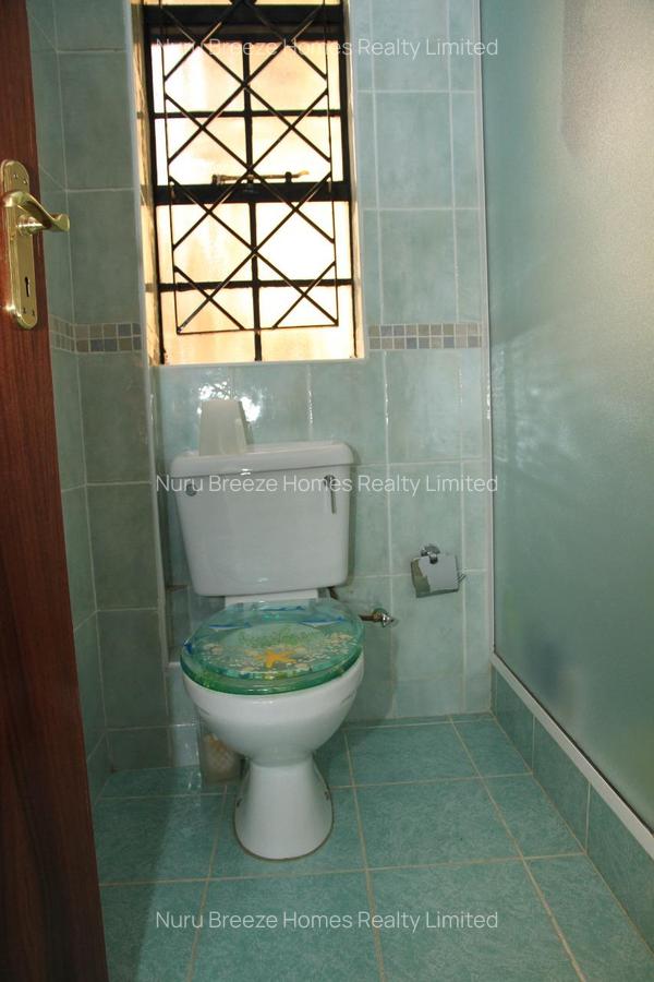 3 Bed Apartment with En Suite in Kilimani - 11