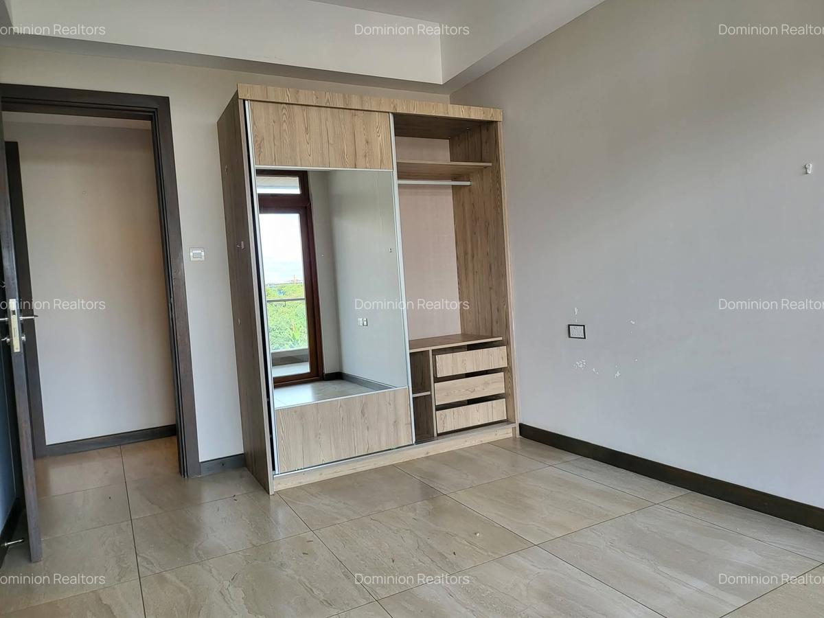 3 Bed Apartment with En Suite in Westlands Area - 8
