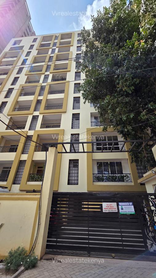 4 Bed Apartment with En Suite at 4Th Parklands - 2