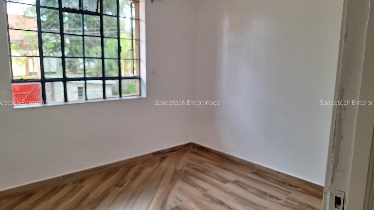 5 Bed House with Staff Quarters in Nyari - 8