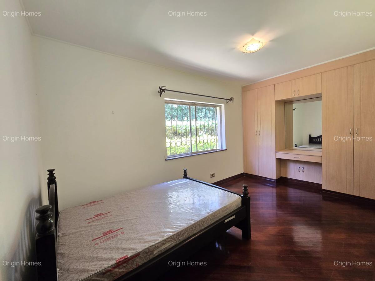 4 Bed House with En Suite in Muthaiga - 17