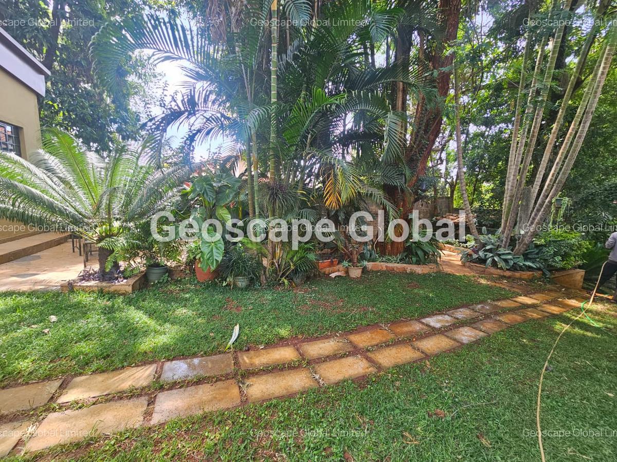 2 Bed House with En Suite in Runda - 10