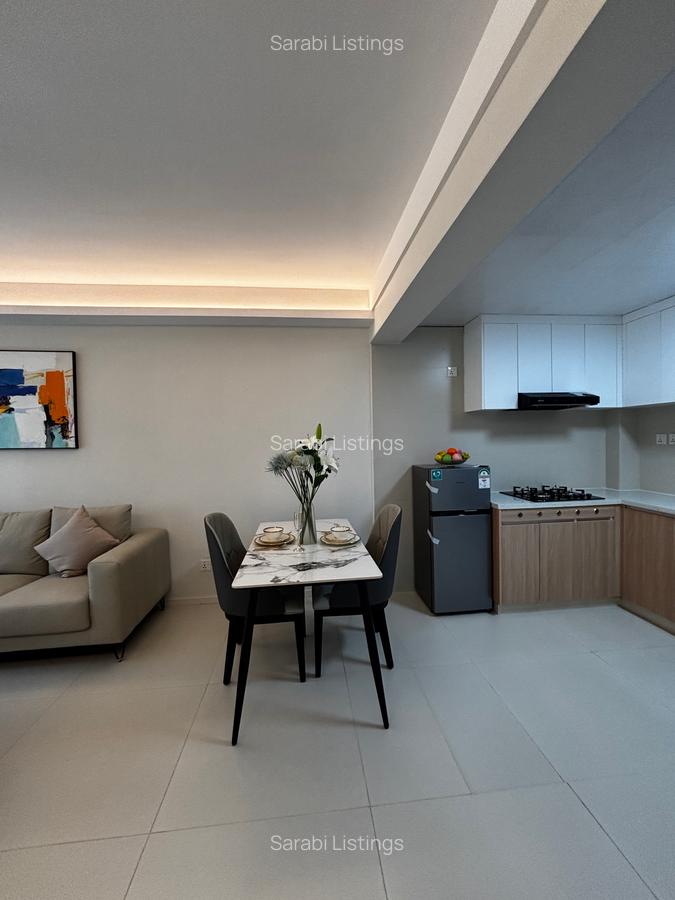 1 Bed Apartment with En Suite in Lavington - 6