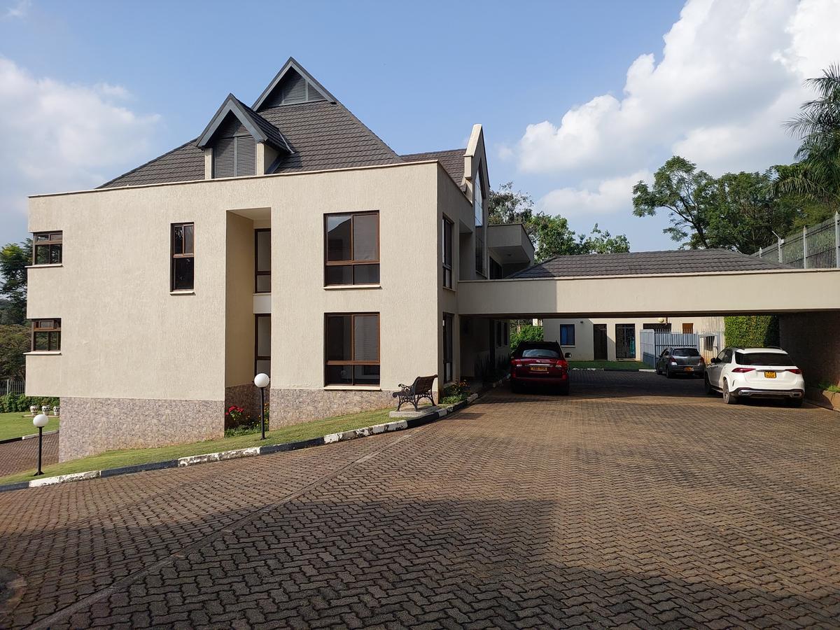 5 Bed House with En Suite at Muthaiga Road - 2